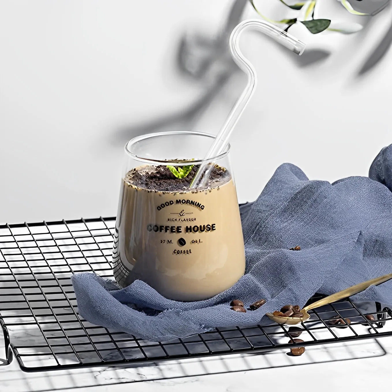 Anti-Wrinkle Straw